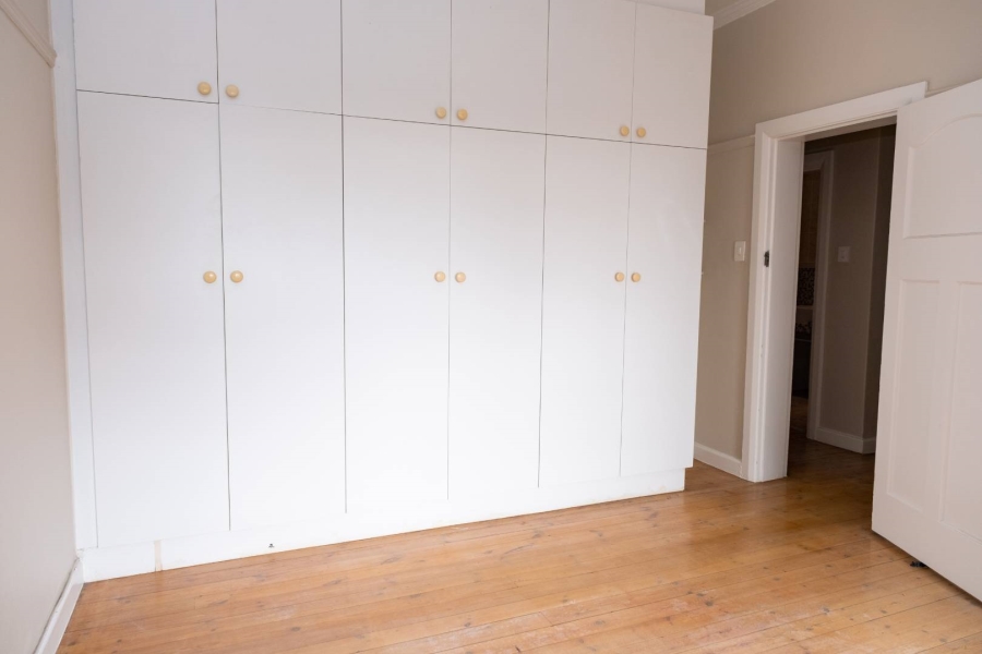 3 Bedroom Property for Sale in Green Point Western Cape